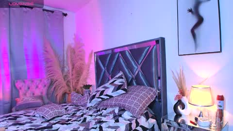 LITTLE SEXY RUBY online show from November 25, 5:51 am