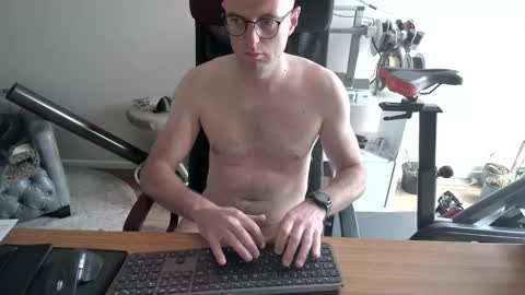 Snapshot of littlesporty91 chatting on March 24, 12:43 pm littlesporty91 online show from March 24, 12:43 pm