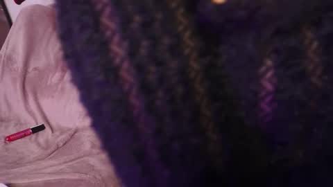 littletammy_ online show from November 15, 2:46 pm