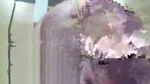 littletom69416498 online show from October 19, 1:06 am