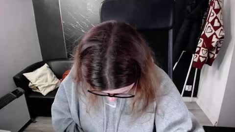 Viki online show from December 5, 9:51 am