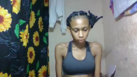 yanah online show from May 4, 2:07 am