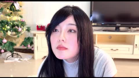 nana online show from February 17, 8:44 am