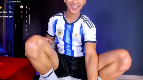 Luis Castro  online show from June 17, 1:56 pm