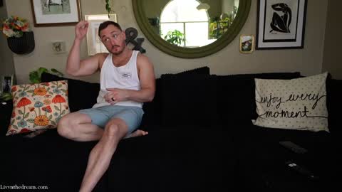 Liv and Drew online show from March 10, 4:01 pm