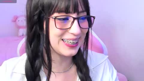 Snapshot of livemakio chatting on December 23, 6:00 am Liz online show from December 23, 6:00 am