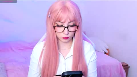 Snapshot of livemakio chatting on February 9, 5:00 am Liz online show from February 9, 5:00 am