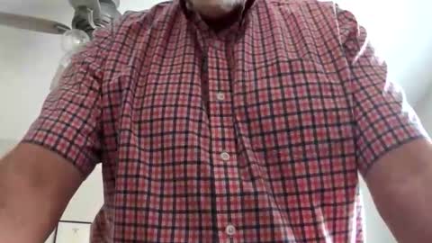 Snapshot of livinfree69 chatting on March 20, 7:41 pm livinfree69 online show from March 20, 7:41 pm