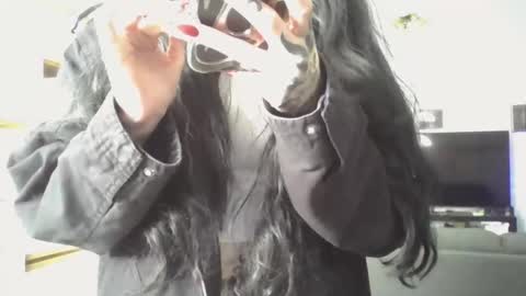 Liv Mirage online show from November 8, 6:51 pm