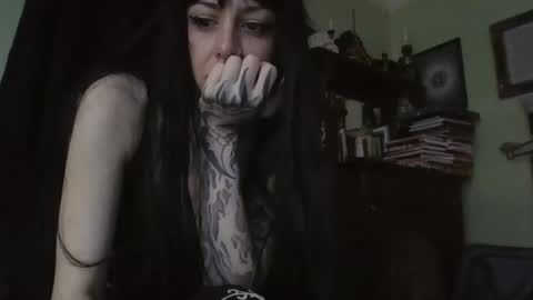 Liv Mirage online show from April 19, 6:21 pm