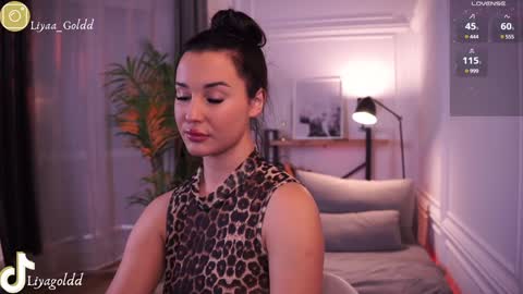 Liya Gold online show from December 16, 5:33 pm