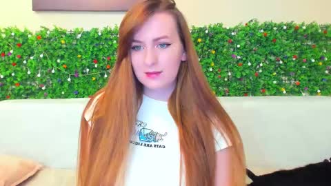 Snapshot of liya_gorgeous chatting on December 12, 2:00 pm liya_gorgeous online show from December 12, 2:00 pm