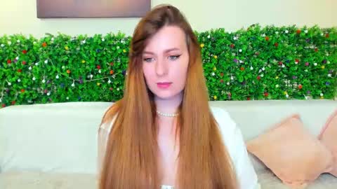 Snapshot of liya_gorgeous chatting on December 13, 6:16 pm liya_gorgeous online show from December 13, 6:16 pm