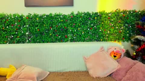 Snapshot of liya_gorgeous chatting on December 26, 12:05 pm liya_gorgeous online show from December 26, 12:05 pm