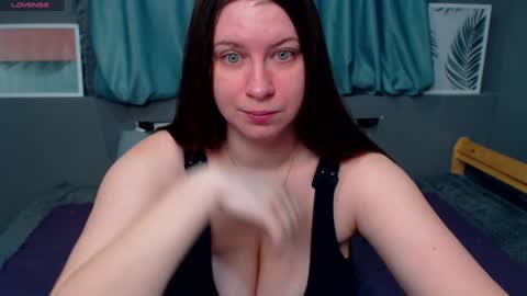 Snapshot of liyasilve chatting on January 23, 3:05 am Liya Silve online show from January 23, 3:05 am