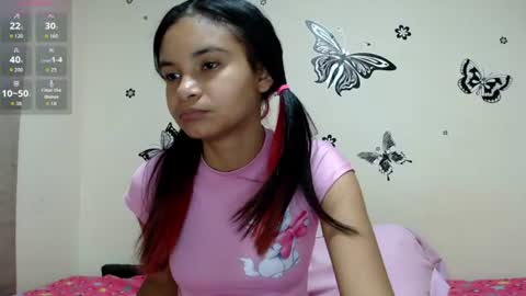 Liz7skinny online show from June 26, 9:08 pm