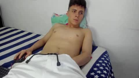 Chris online show from December 15, 1:57 am