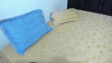 Chris online show from January 11, 7:06 am