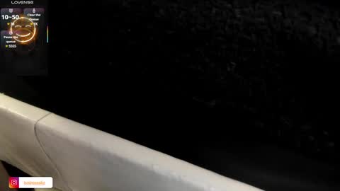 Snapshot of liz_holmes chatting on February 11, 1:20 pm Liz  online show from February 11, 1:20 pm