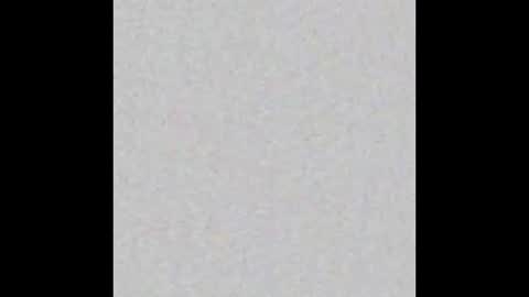 Snapshot of liz_holmes chatting on February 25, 9:31 am Liz  online show from February 25, 9:31 am