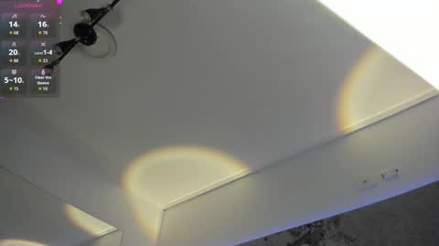 Snapshot of liz_holmes chatting on September 29, 11:59 am Liz  online show from September 29, 11:59 am