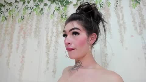 Snapshot of liz_lunaa chatting on March 26, 8:58 pm Liz Luna online show from March 26, 8:58 pm