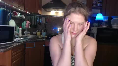 LizaCakes online show from January 27, 6:09 pm
