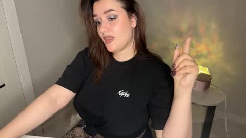 lizamartina online show from October 13, 9:59 pm