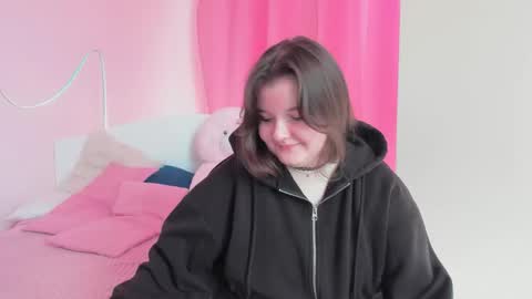 LIza online show from September 18, 9:33 am
