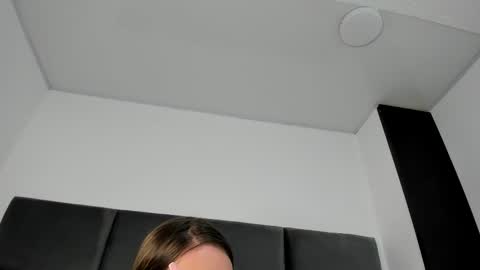 lizz_luna online show from November 4, 7:13 pm