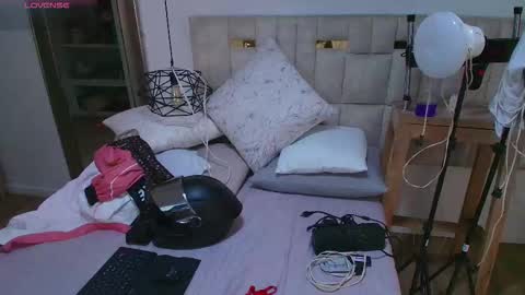 Lizz  online show from October 20, 11:54 am