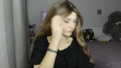 lizza_a online show from March 22, 6:55 pm