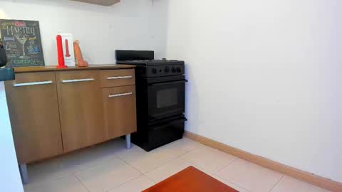 Snapshot of lizzie_williamss chatting on September 26, 3:32 am lizzie_williamss online show from September 26, 3:32 am