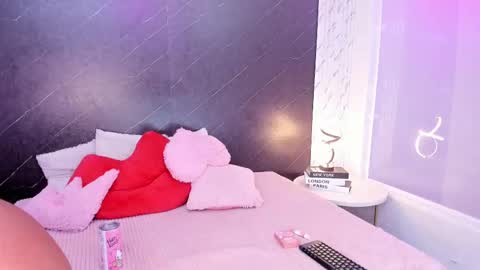 I am Lizz online show from October 5, 12:03 pm