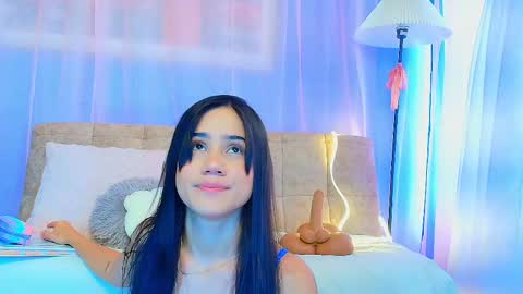 Snapshot of lizzy_kane chatting on May 4, 8:05 pm lizzy_kane online show from May 4, 8:05 pm