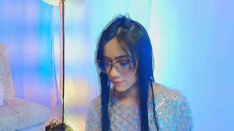 Snapshot of lizzy_kane chatting on May 7, 8:14 pm lizzy_kane online show from May 7, 8:14 pm