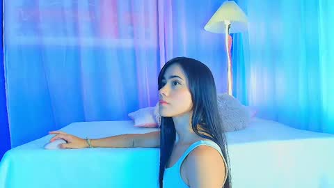Snapshot of lizzy_kane chatting on May 9, 8:25 pm lizzy_kane online show from May 9, 8:25 pm