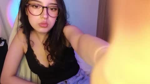 lizzy_swan online show from September 17, 1:29 am