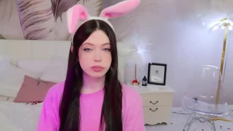 Lizzy online show from March 2, 8:59 pm