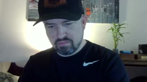 Snapshot of lj345689 chatting on April 1, 2:34 am lj345689 online show from April 1, 2:34 am