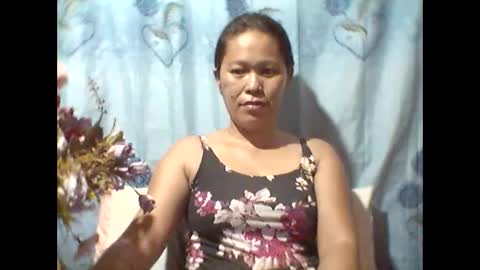 Snapshot of llanie888 chatting on March 10, 5:11 am llanie888 online show from March 10, 5:11 am