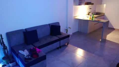 lliamm 2 online show from March 8, 3:54 am