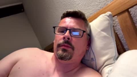 ln4u online show from May 27, 7:33 pm