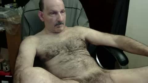 Snapshot of loades182025 chatting on January 9, 5:43 am loades182025 online show from January 9, 5:43 am