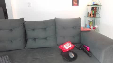 loaisisAdamss online show from April 28, 3:22 am