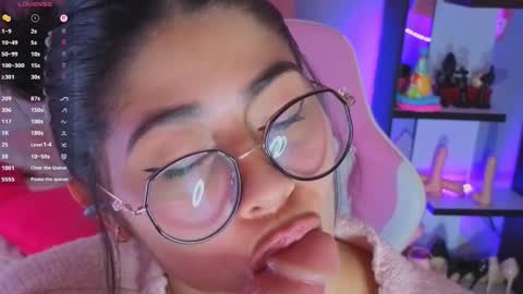 Pamela online show from February 7, 6:00 pm