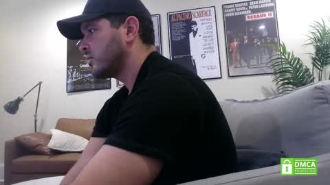 lockdownlove online show from November 19, 4:23 am