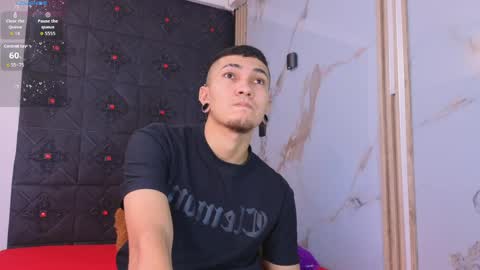 Snapshot of logan_and_rachel chatting on March 30, 6:31 pm logan_and_rachel online show from March 30, 6:31 pm