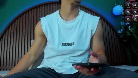 logan_griffin online show from November 18, 4:39 am