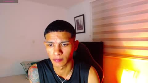 Snapshot of logan_military chatting on October 13, 10:43 pm logan online show from October 13, 10:43 pm